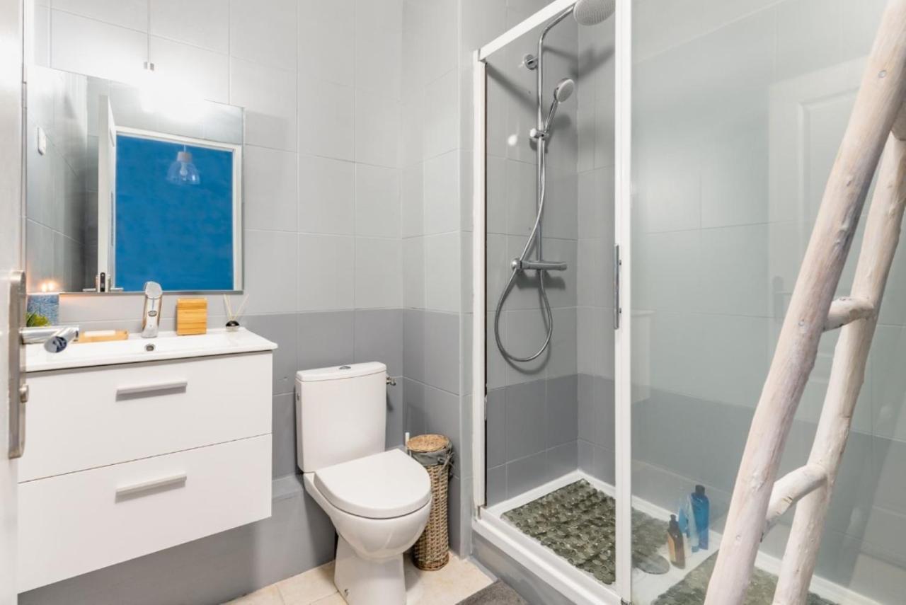 Color & Cosy Dardilly Apartment Ngoại thất bức ảnh